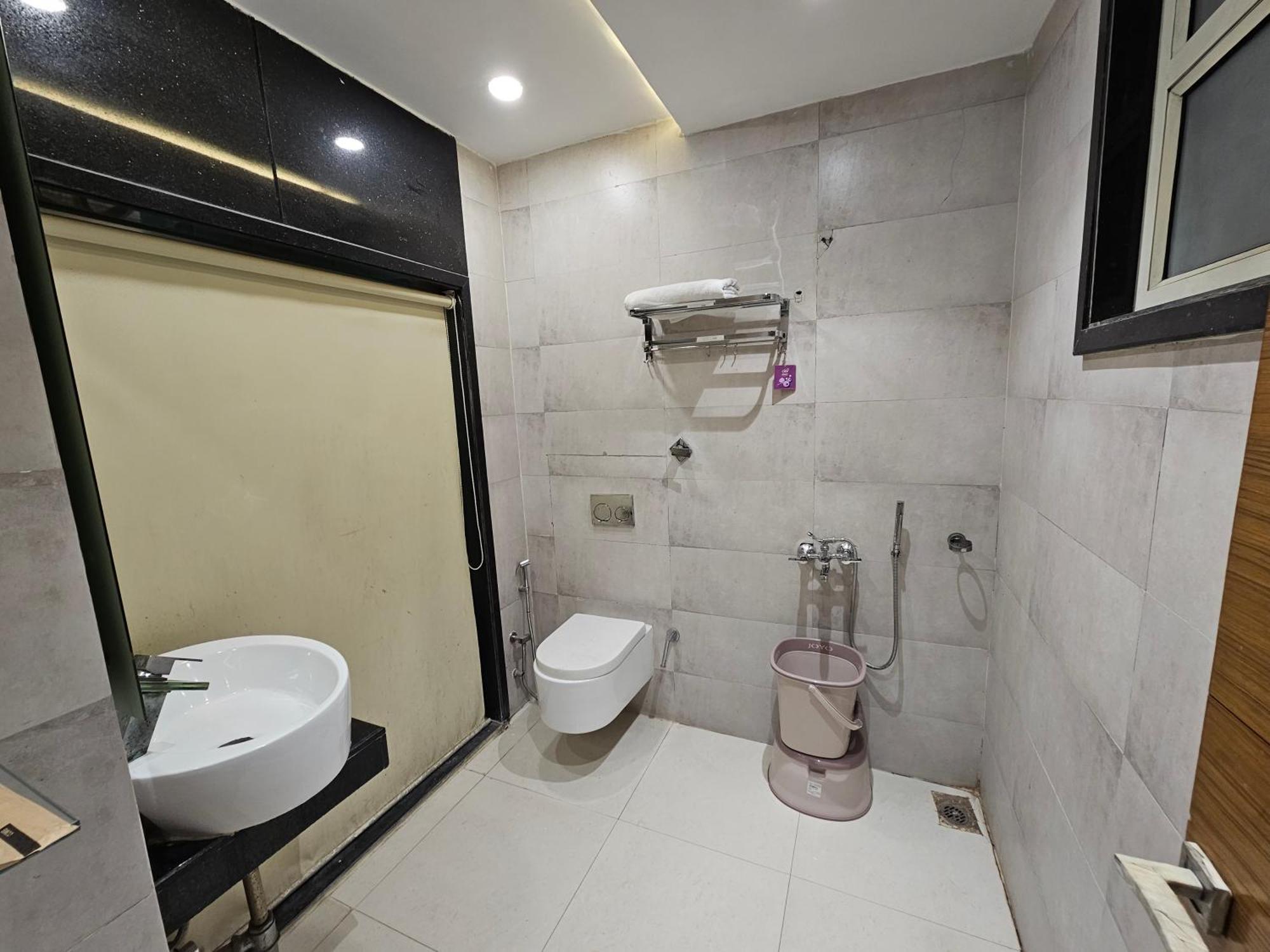 Hotel Mk Vivanta Gwalior Exterior foto